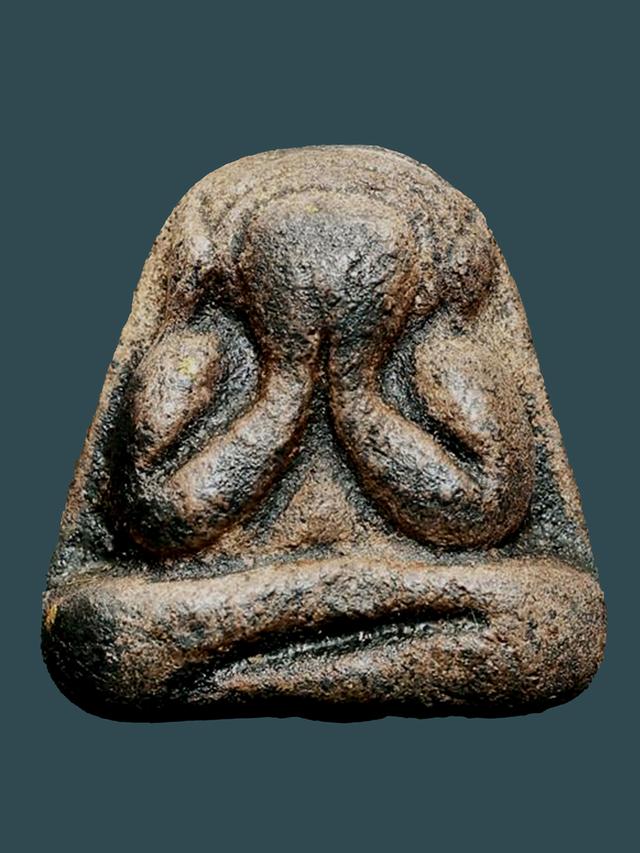 พระปิดตา หลวงพ่อแก้ว วัดเครือวัลย์ พิมพ์กลาง หลังเรียบ...เก่าๆ เดิมๆ สวยแชมป์