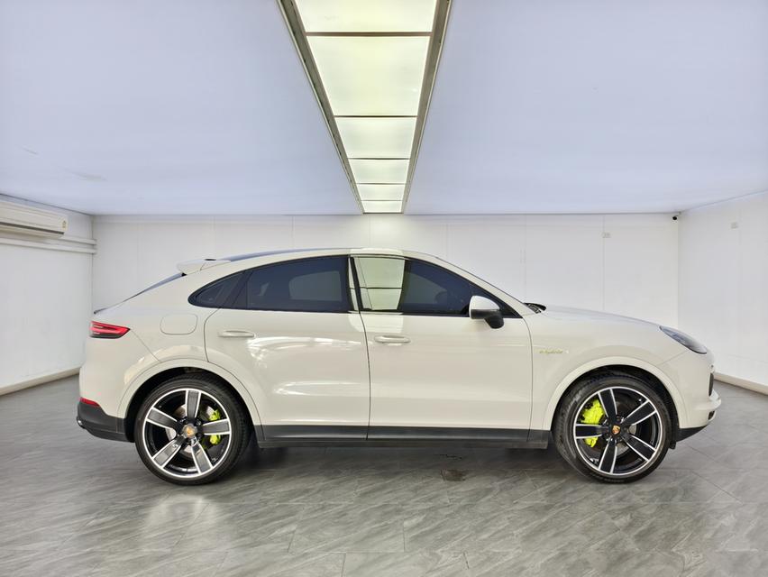 Porsche Cayenne E-Hybrid Coupe 2022 5