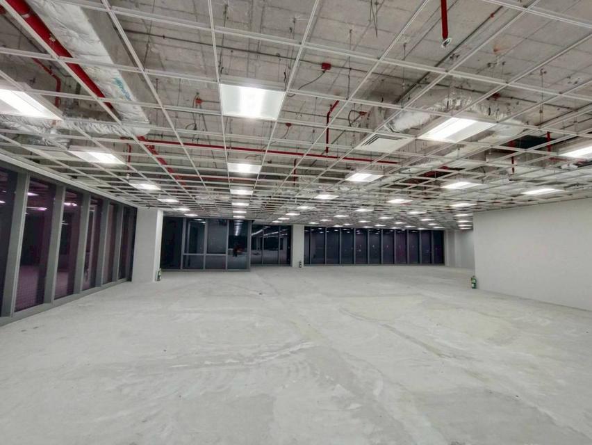 Reinstatement office Thailand บริษัทรับรื้อถอนคืนพื้นที่ในอาคารสูง 4