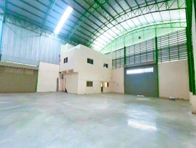 ติดถนนเอกชัย 1,202ตร.มให้เช่าโกดัง โรงงาน รร. ทานตะวันไตรภาษา สมุทรสาคร .302ตร.วา. 3 นอน ตลาดนัดโพธิ์แจ้ 1.5 กม. สนามกอล 2