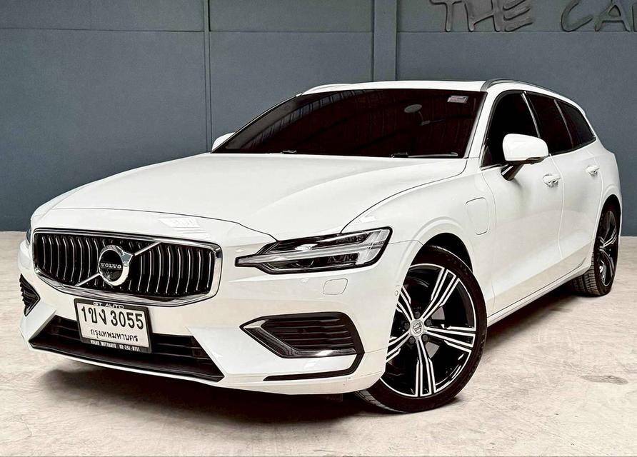 Volvo V60 T8 Inscription 4WD Wagon ปี 2020