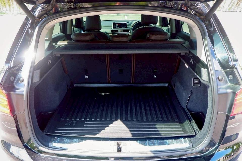 BMW X1 sDrive18i xLine F48 ปี 2018 17