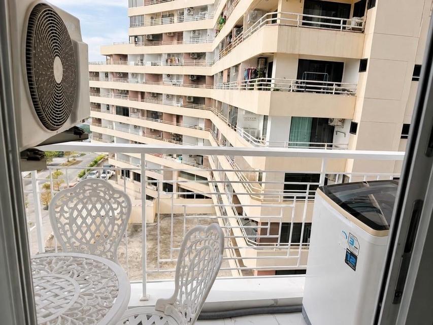 For Rent — Modern Luxury Condo at The Empire Tower Pattaya, JomtienLuxury condo for rent at The Empire Tower Pattaya, located on Soi Wat Boon Kanchana 7