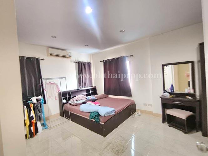 บ้านแฝด หมู่บ้านบางกอกการ์เด้นท์ ปิ่นเกล้า-วงแหวน ซอยวัดส้มเกลี้ยง นนทบุรี 5