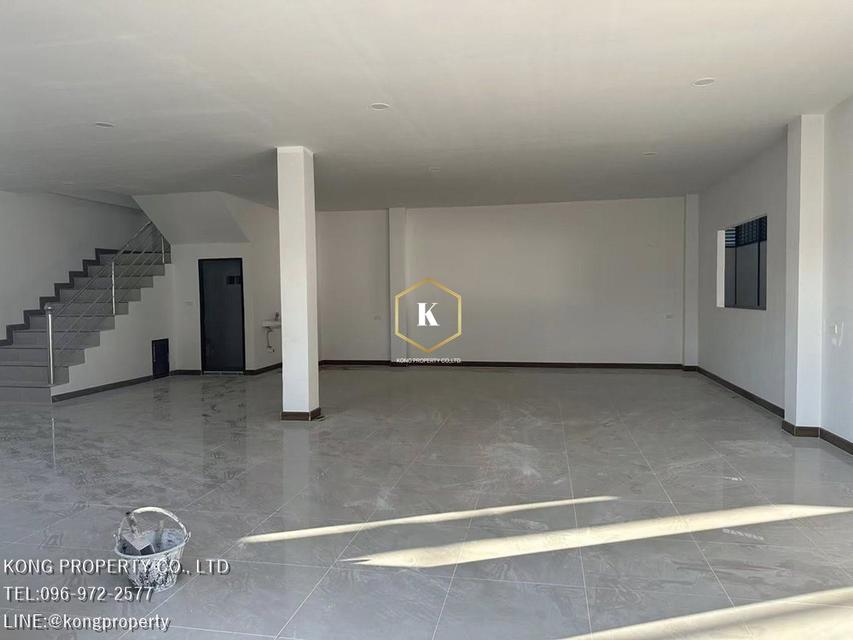 ให้เช่าโกดัง สร้างใหม่ สวนหลวง กระทุ่มเเบน สมุทรสาคร พื้นที่ 2,000ตรม 6