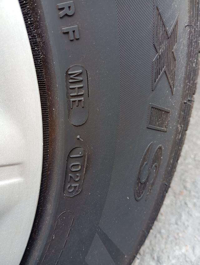 รถตู้ kia prregio มือสอง