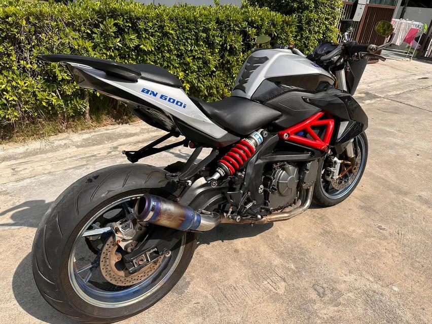 ขายรถมือสอง Benelli BN 600 ปี 2016 3