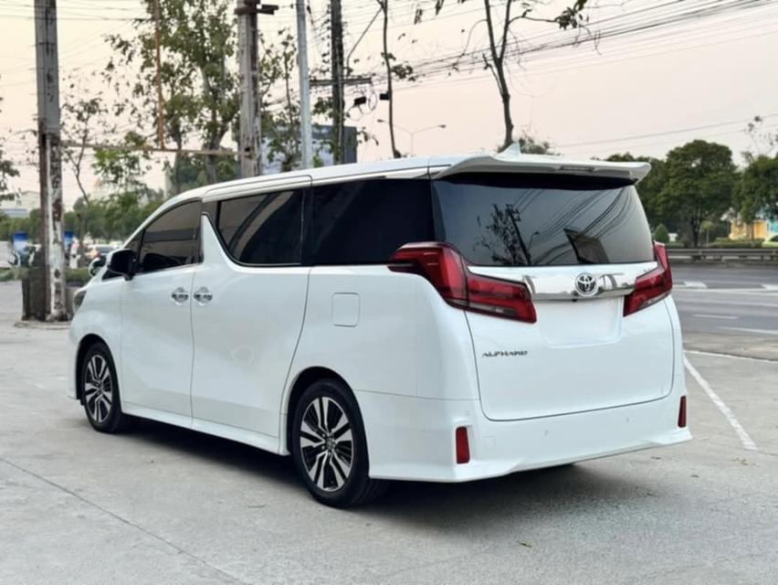 2022 Toyota alphard 2.5 sc package น้ำมันล้วน รถบ้านขายเอง