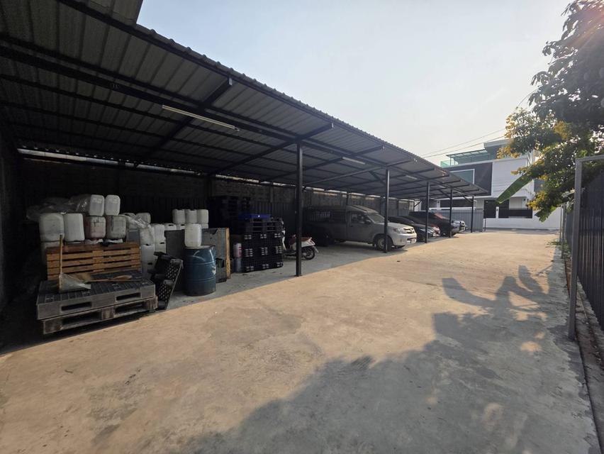 ขายด่วน ที่ดินพร้อมโรงจอดรถ ขนาด 100 ตร.ว. ซอยจอมทอง 3 กรุงเทพฯ 6
