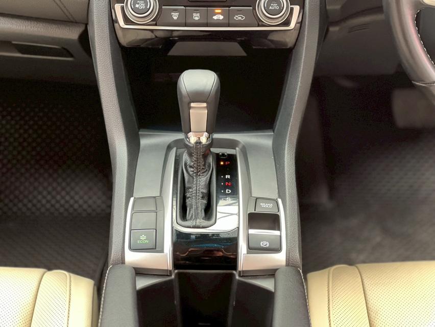 ปี 2019 HONDA CIVIC, 1.8 EL โฉม FC-FK ปี16-21 รูปที่ 8