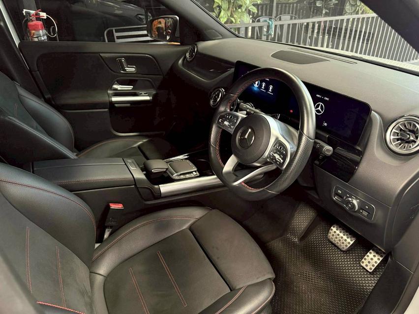 Benz GLA200 AMG ปี 2021