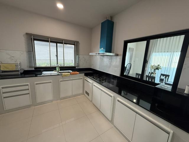 MHR66 หลังใหญ่ที่สุดในโครงการ! เช่าบ้านเดี่ยวบริทาเนีย บางนา-ศรีวารี แปลงมุมติดสวนส่วนกลาง 4 นอน 5 น้ำ ครบจบพร้อม WiFi + ช่างสวน 10