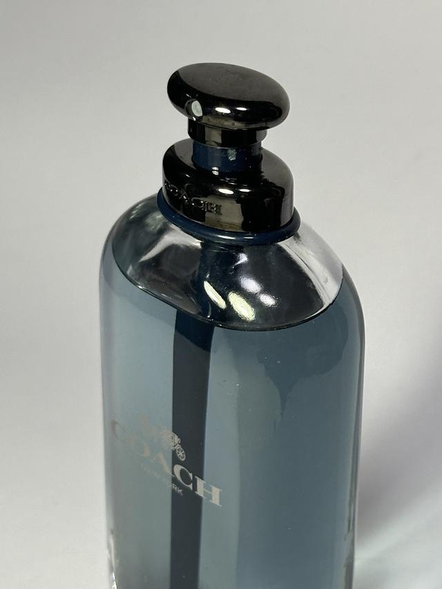 น้ำหอมมือสองสภาพสวย Coach Open Road Eau de Toilette ขนาด 100 ml. ขอส่งต่อในราคา 1,880 บาท รูปที่ 5