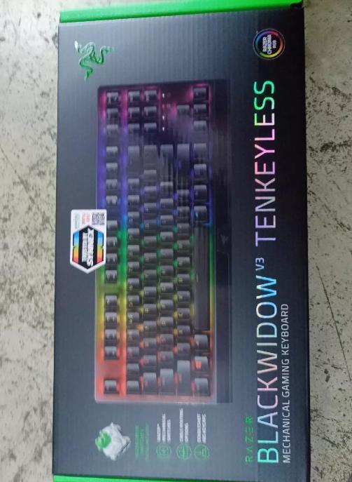 RAZER BLACKWIDOW V3 TKL  2