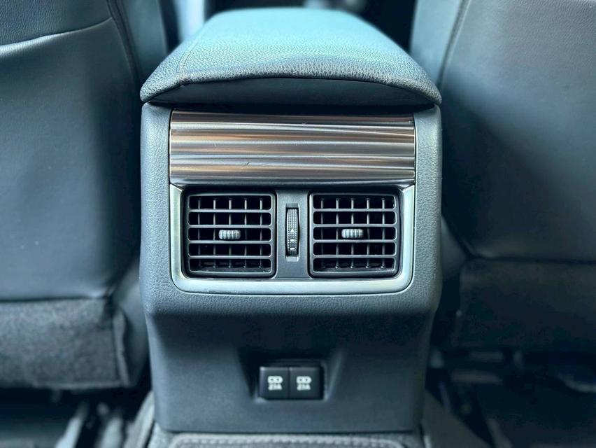 Toyota Camey 2.5G ปี19 17