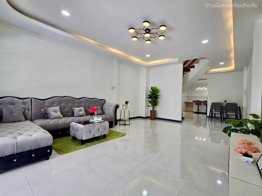 หมู่บ้านวรางกูล เลียบคลองสอง 6 4