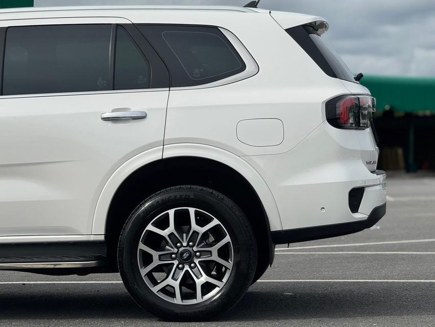 ขายรถมือสอง FORD EVEREST Wagon 4dr 6