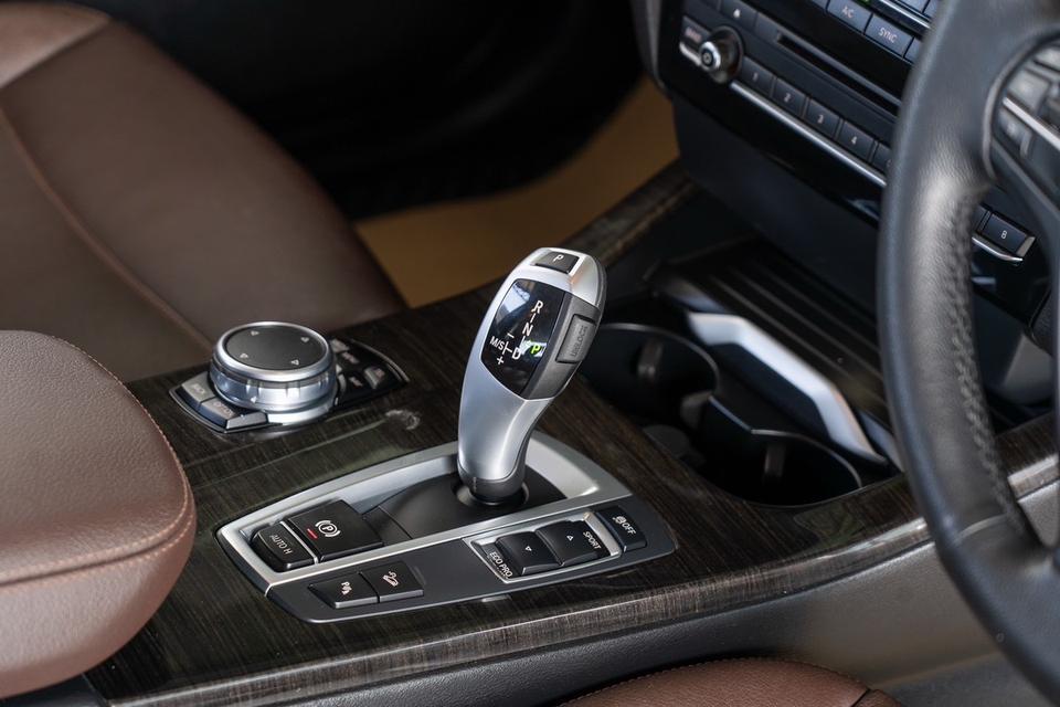 BMWModel: X3Grade: xDrive20d HighlineYear: 2016 จด 2017 รูปที่ 13