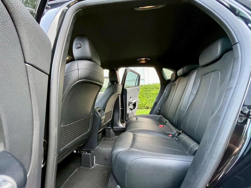 รหัสรถ AP49 Benz GLA 200 Progressive ปี 2021 จด 23 10