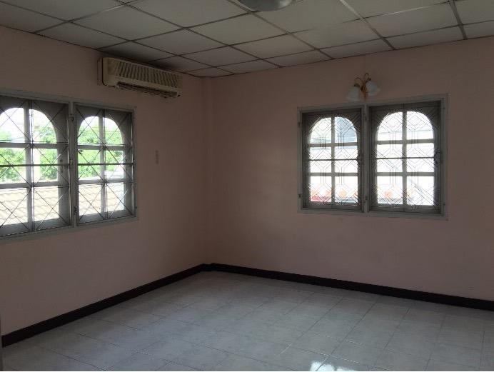 ขายบ้านเดี่ยว 2 ชั้น หมู่บ้านประชานิเวศน์ 3 ซอย35  ทำเลดี ใกล้เดอะมอล์ลงามวงวานศ์  6