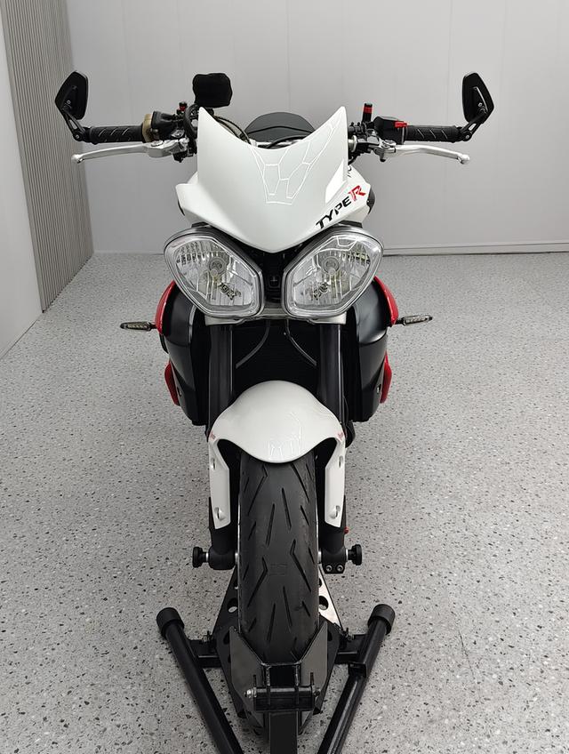 Street Triple675 R รถบ้านไมล์10,xxxโลแท้ รูปที่ 2