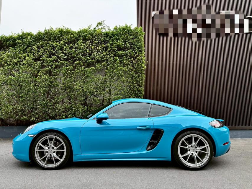 Porsche 718 Cayman ปี18
