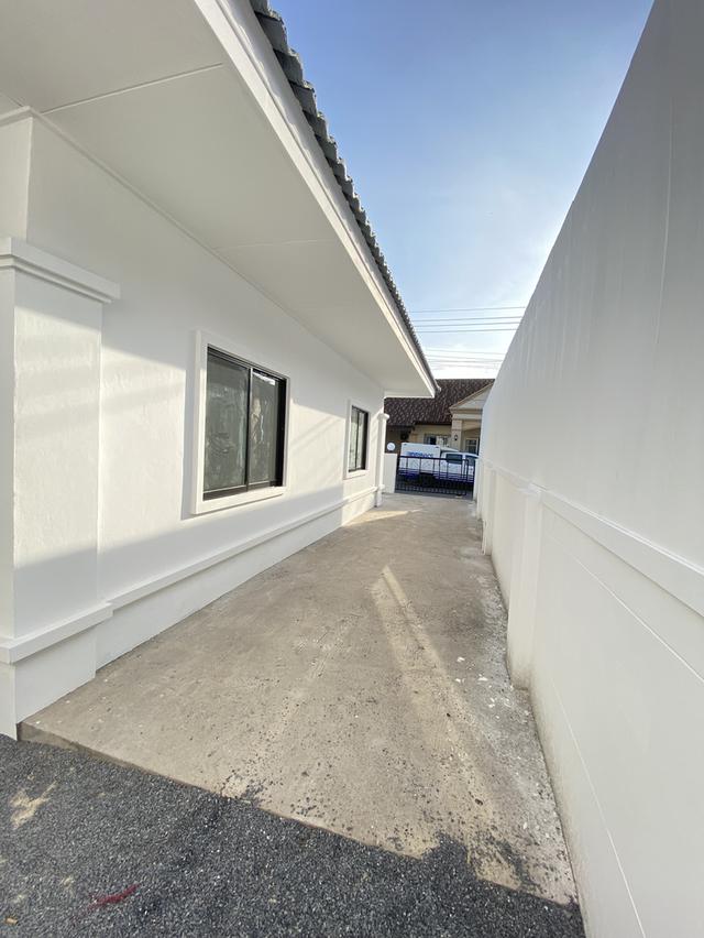 บ้านเดี่ยวรีโนเวทใหม่ บ้านหลังใหญ่  ขนาด 56.20 ตรว. 3 ห้องนอน 2 ห้องน้ำ 1ที่จอดรถ  ข้างบ้านสามารถทำสระว่ายน้ำได้ ขายเพียง4.79ลบ. ลด22 แสนบาททันที 17