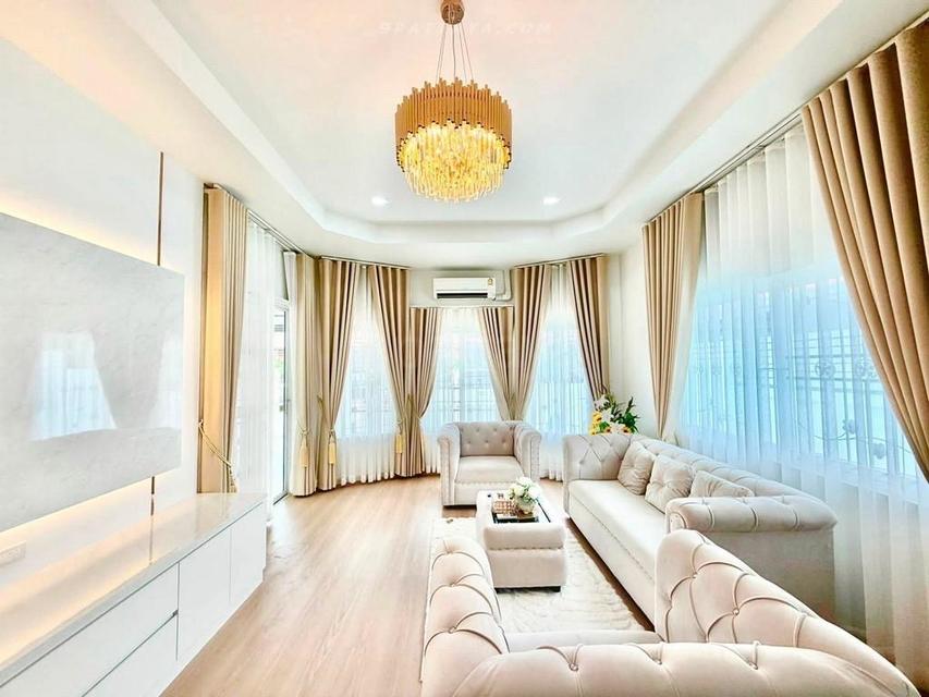 For Rent / For Sale — Brand-New Modern Pool Villa near Mabprachan Lake, Pattaya Land size: 60 sq.wah• 3 bedrooms• 2 bathrooms• Private swimming pool 9