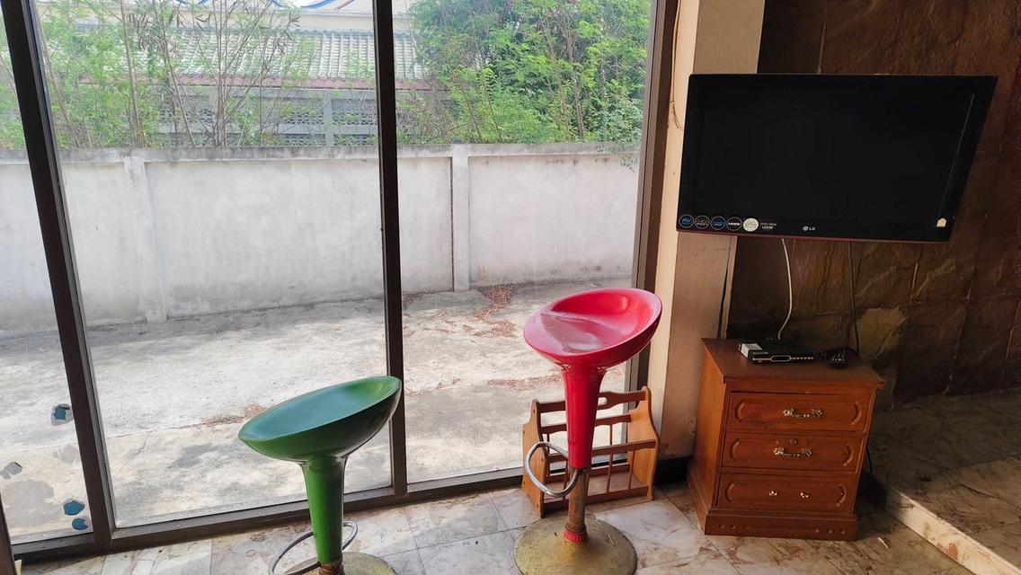 ขายหรือให้เช่าบ้านทำเลดีทำที่พักคลินิกหรือออฟฟิศ 8