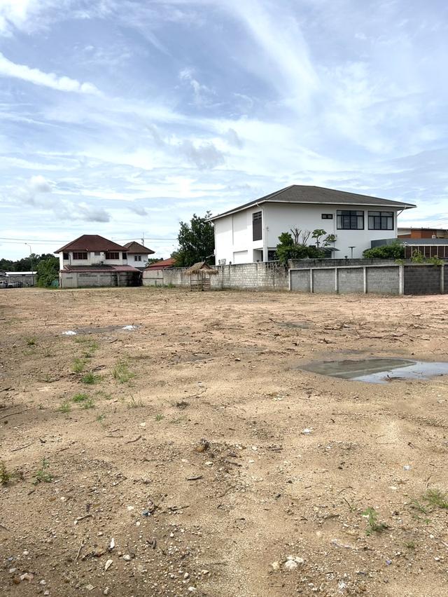 ขายที่ดินในเมืองโคราช ติดถนนร่วมเริงไชย เนื้อที่ 1-1-70ไร่ เหมาะปลูกบ้านอยู่อาศัยในเมือง โรงแรม อพาร์เม้นท์ 4