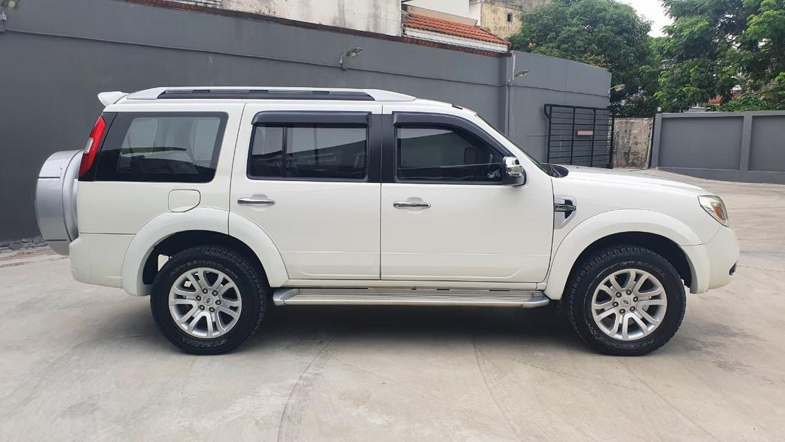 Ford Everest 2.5 LTD 2WD AT ปี2014 3