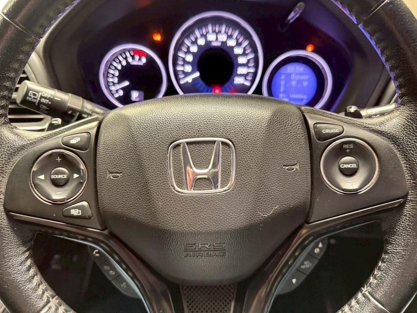 HONDA HRV 1.8EL 2015 สีเทา มือเดียวป้ายแดง 9