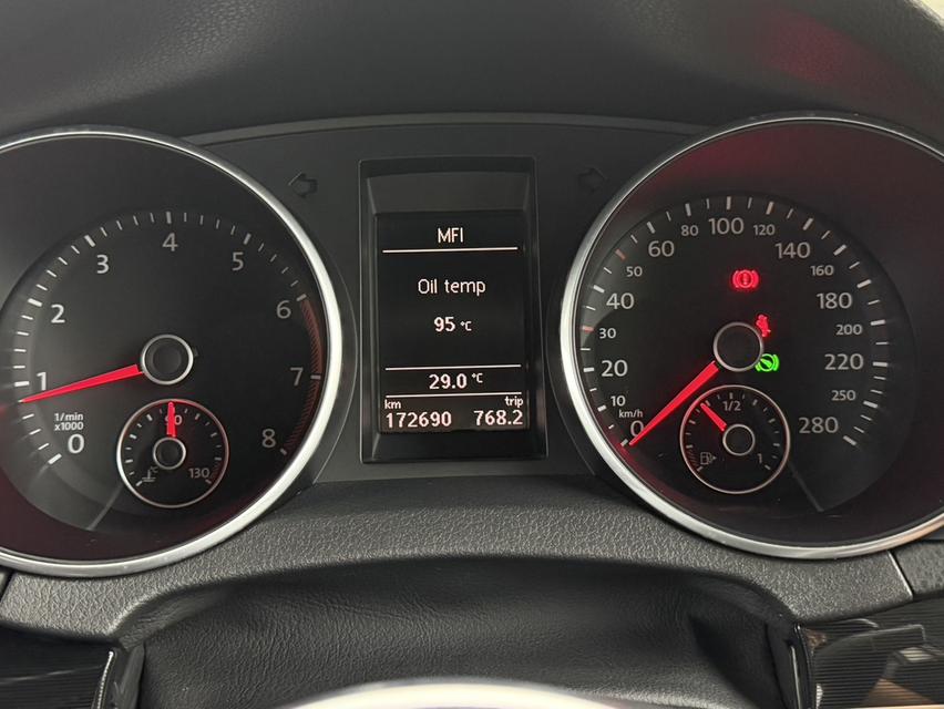 Volkswagen Golf GTI 5D (MK6) LCi ปี 2012 6