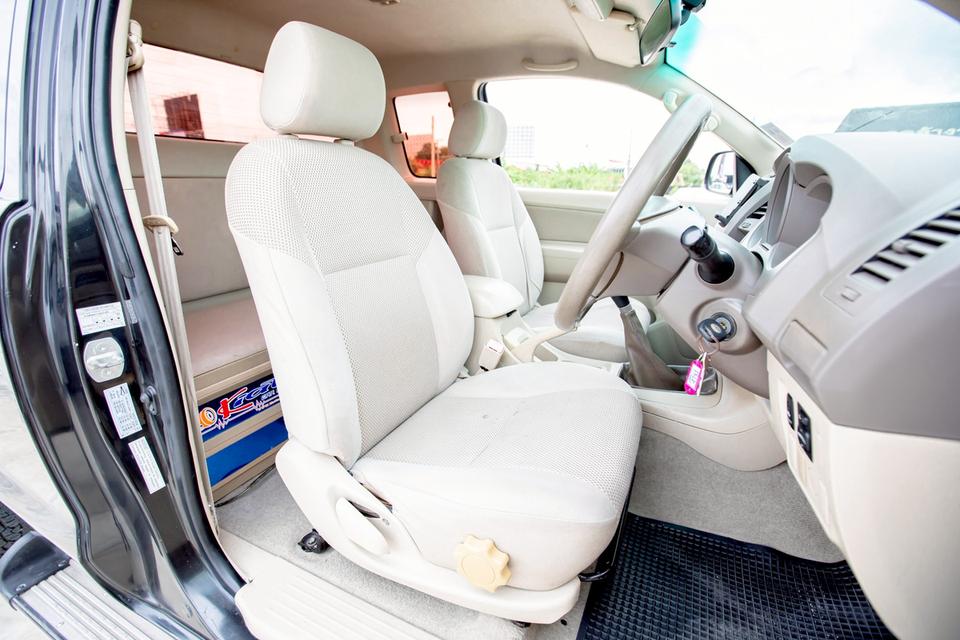 Toyota Vigo Prerunner 3.0E Cab ดีเซล เกียร์ MT ปี 2007 สีดำ 13