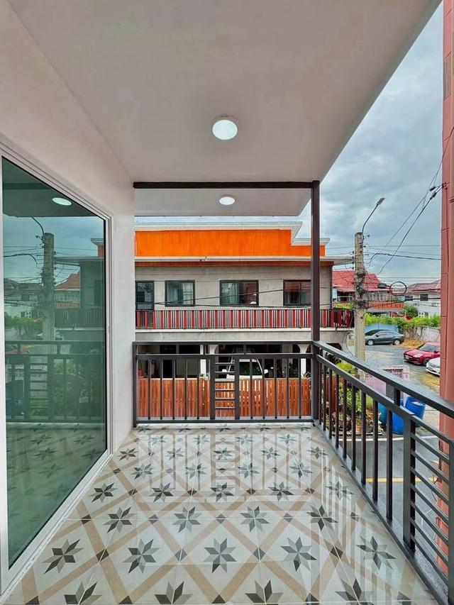 🤝 แนะนำบ้านหลังนี้ด้วยใจจริงครับ ทำเลดี ติดรถไฟฟ้าสายสีม่วง ของครบในโครงการแนะนำครับ เดินทางสะดวก ลองดูหลังนี้ได้เลย 😊 📍 หมู่บ้านบัวทอง 2 20