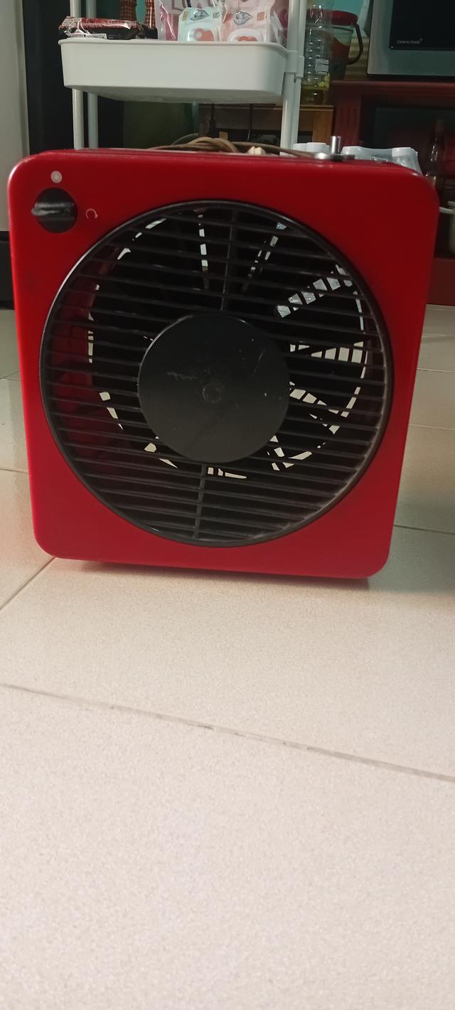 พัดลมเก่าซันโยครับยังใช้งานใด้เดิมยันสาย