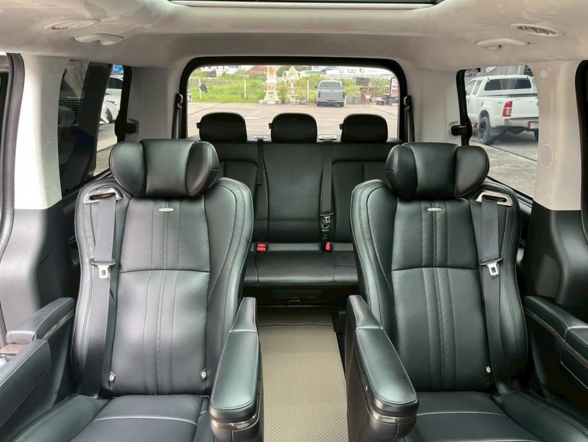 รถเข้าใหม่! Hyundai Staria 2.2 Premium ปี 2022 14