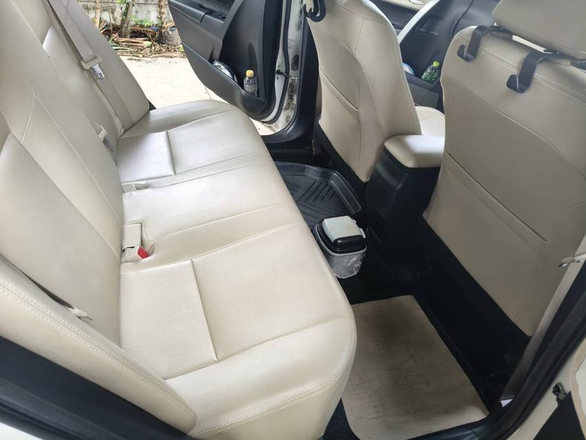 2014 Toyota Altis 1.8 E รูปที่ 6