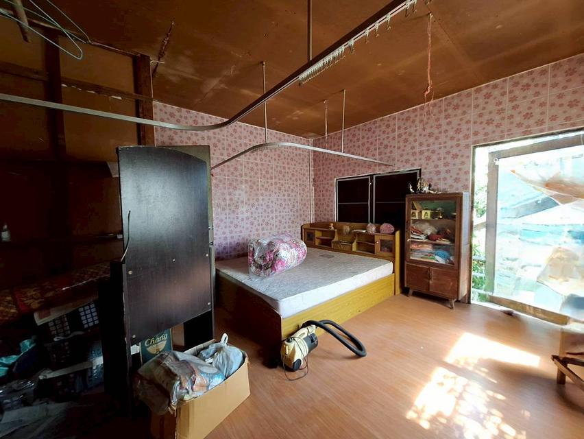 ที่ดินพร้อมสิ่งปลูกสร้าง ซอยไสวประชาราษฎร์ 33 (ร่วมสุข8) ลำลูกกาคลอง 4 ถนนลำลูกกา ต.ลาดสวาย อ.ลำลูกกา จ.ปทุมธานี 11