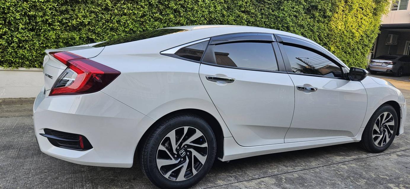 ขายรถบ้านแท้ Honda Civic FC 1.8 EL ปี 2018 0f 19 ไมล์น้อย 103,488 กม. รูปที่ 8