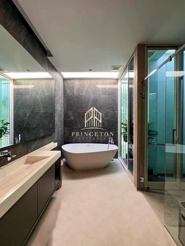 Luxury House For Sale VIVE Bangna in Modern Minimal Style 14
