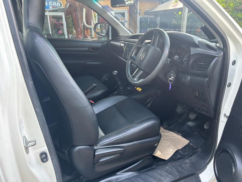 เกียร์ธรรมดา 2018 Toyota HILUX REVO 2.4 SINGLE CAB J Plus 10