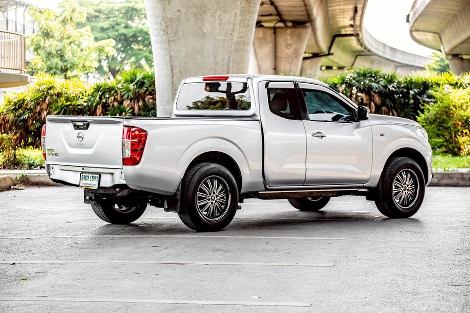 NISSAN NAVARA NP300 2.5 CALIBRE KING CAB ปี 2015 สีเทา