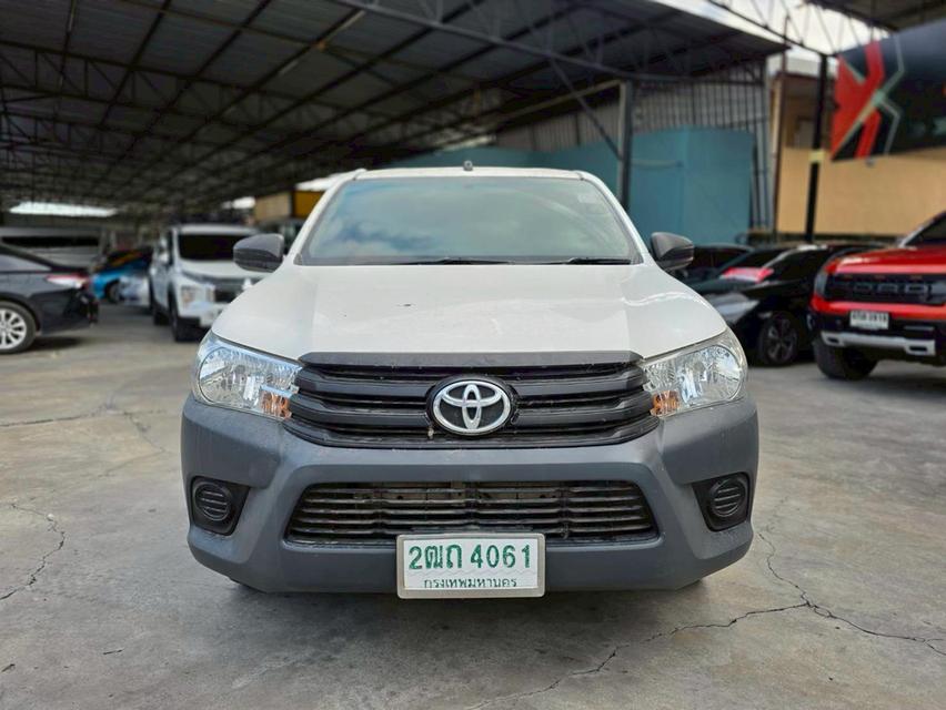 รหัสรถ NKG4061 Toyota Revo 2.4 E M/T ปี 2018