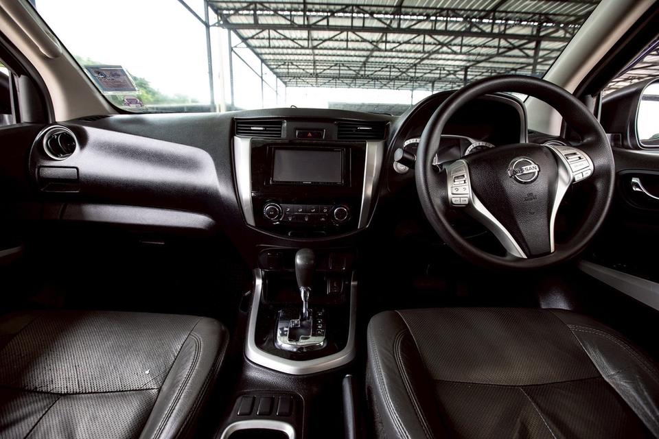 Nissan  17