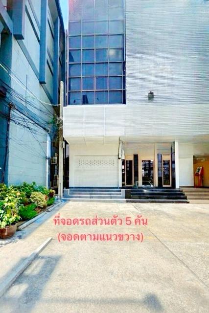 อาคารพาณิชย์ 5นอน อาคาร 6 ชั้นหลังมุม BTS สำโรง 200 ม. BIGC สำโรง2 350ม. ติดถนนสุขุมวิท เทพารักษ์ 22 ตร.ว..พร้อมที่จอดรถ 6