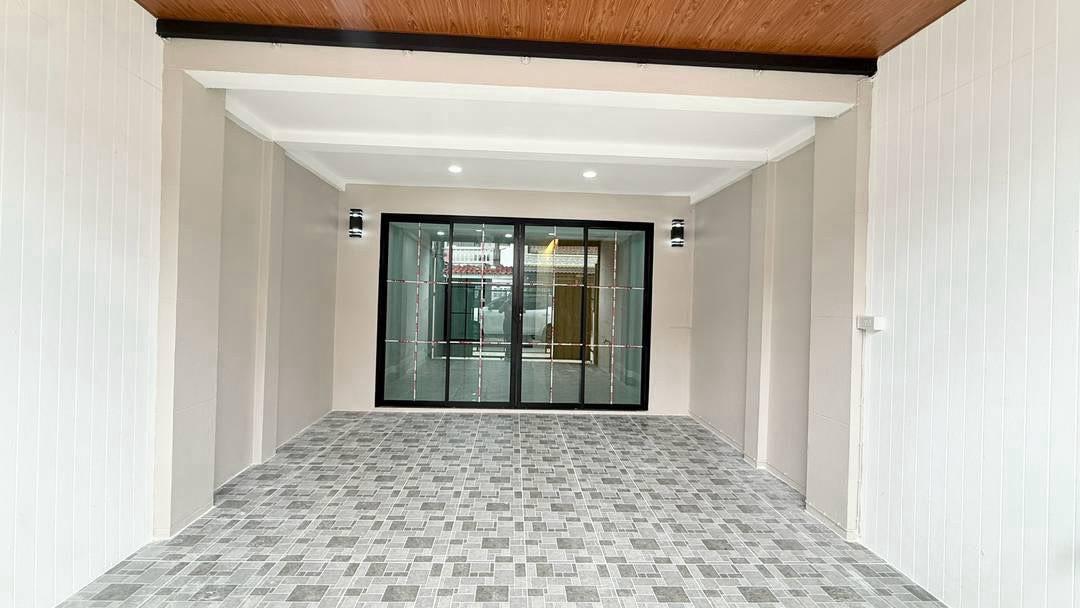 หมู่บ้านพระปิ่น3 บางใหญ่ ทาวน์เฮาส์ 2 ชั้น ตกแต่งใหม่ ใกล้ทางด่วน 3