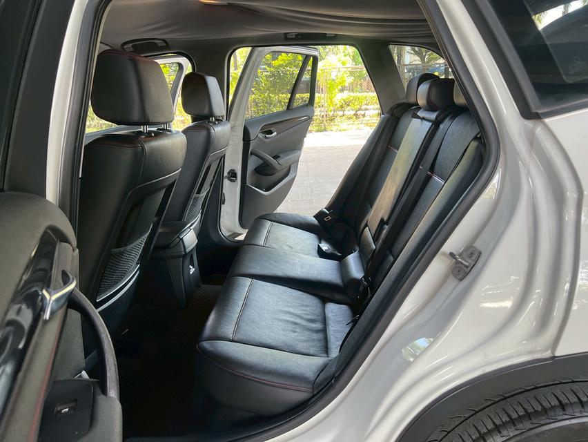 ขายรถ BMW X1 LCI ปี 2014 สีขาว เกียร์ออโต้ 12