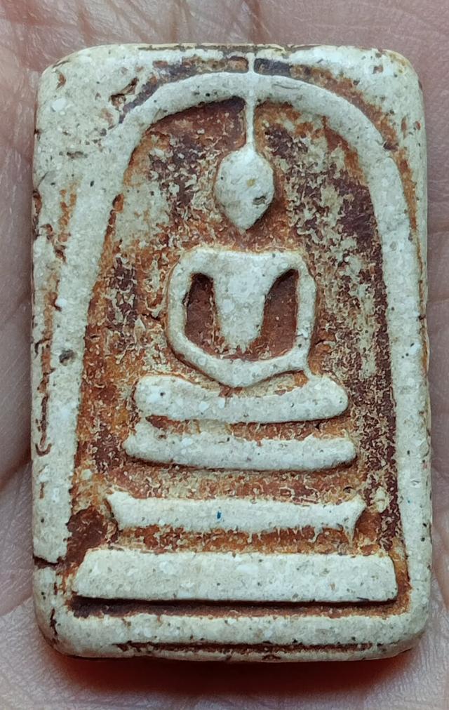 พระสมเด็จ สอบถามได้ค่ะ
