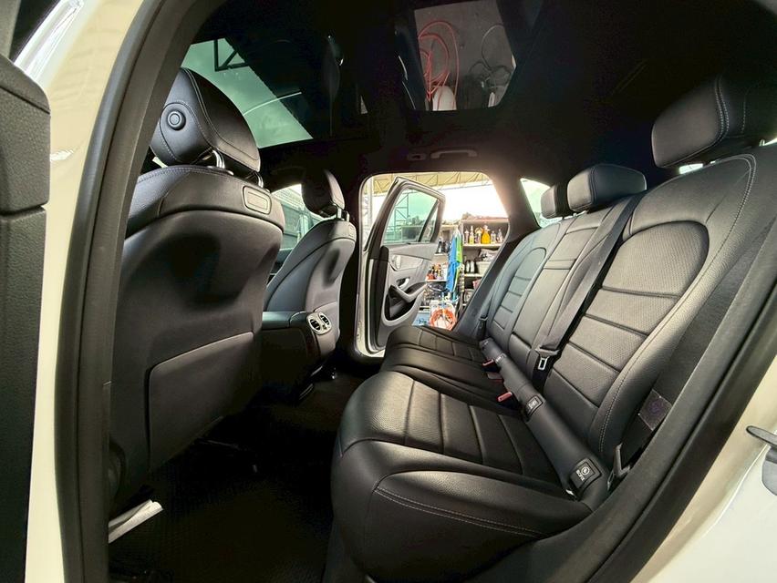 รหัสรถ AP9667 Benz Glc 250d ดีเซล4 Matic Top สุด ปี19  11